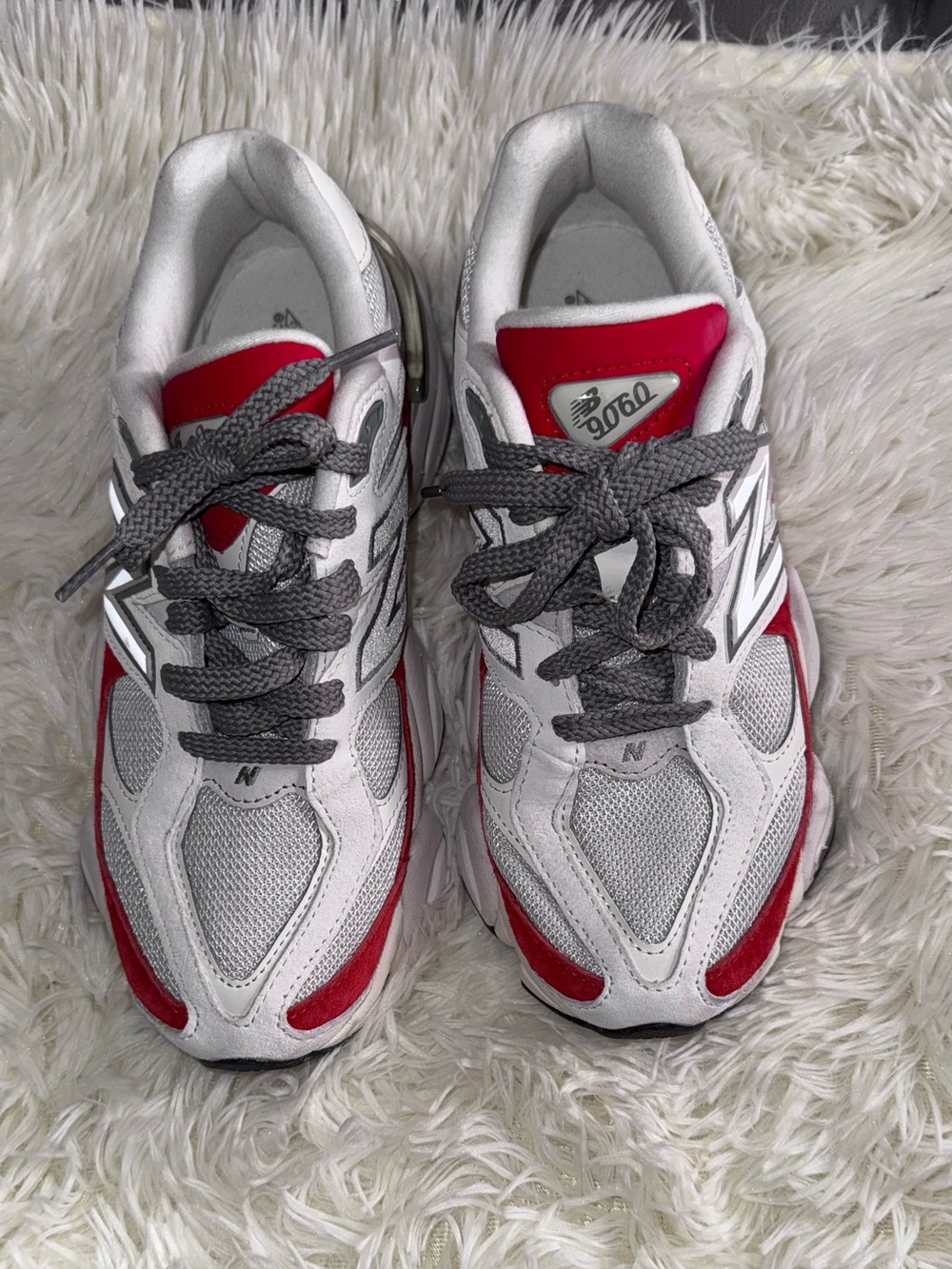 New Balance Kids White and Red Lace-Up Sneakers with Gray Laces